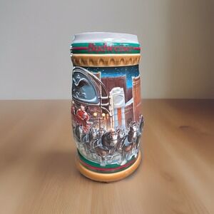 Budweiser 1997 Holiday‎ Stein Beer Mug CS313 Home For The Holidays